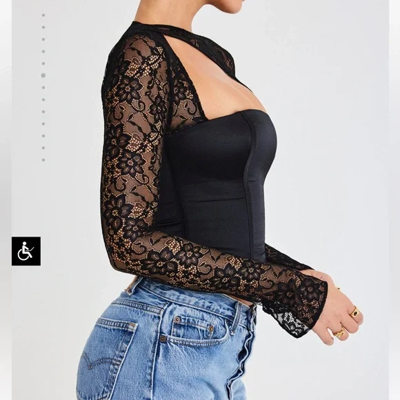 Never worn with tags size small - Picture 4 of 5